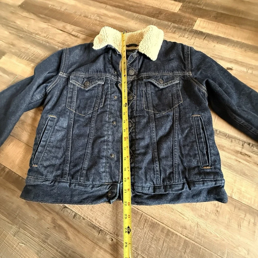 GAP kids sherpa